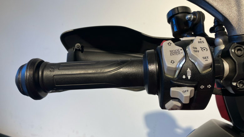 Ducati Multistrada 950 S - White/Grey (20MY)